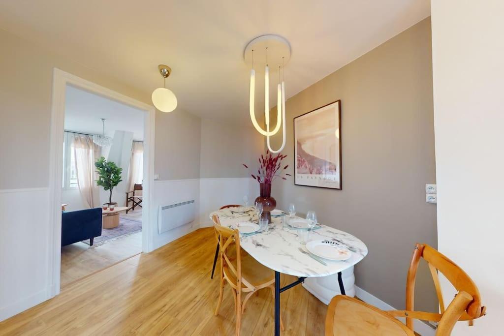 Helsinki, Appartement Atypique Reims Exterior foto